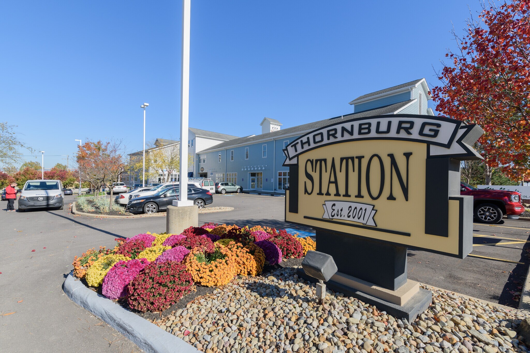 8111 Rockside Rd, Valley View, OH for lease Building Photo- Image 1 of 18