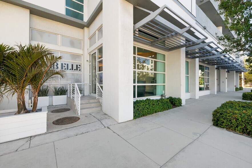 315 NE 3rd Ave, Fort Lauderdale, FL à vendre - Photo du bâtiment - Image 2 de 22