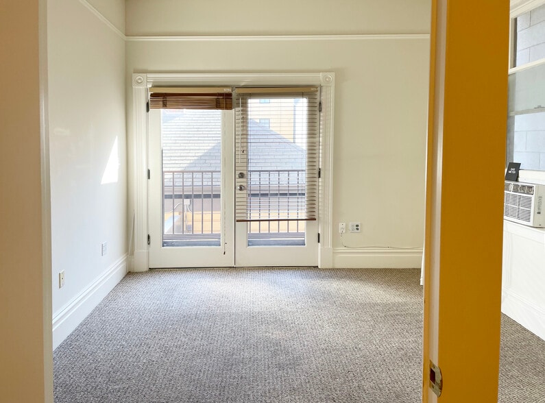 1952-1958 University Ave, Berkeley, CA for lease - Building Photo - Image 3 of 34