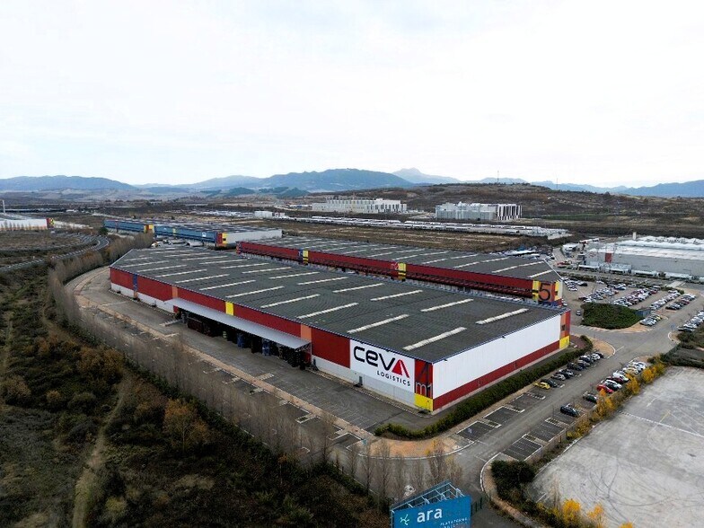 Industrial la Coba Poligonoa, 15, Erriberabeitia, Álava for lease - Building Photo - Image 3 of 8