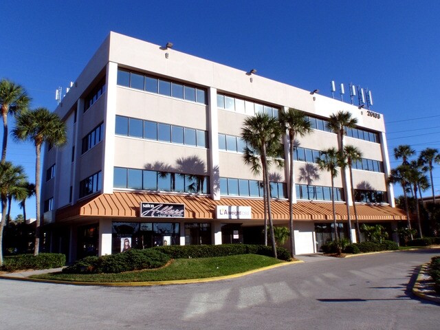 26133 U.S. Highway 19, Clearwater, FL à louer - Photo du bâtiment - Image 2 de 12
