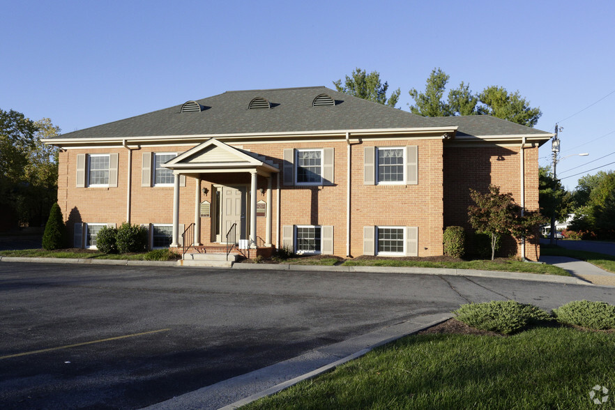 1400 Amherst, Winchester, VA for lease - Building Photo - Image 3 of 13