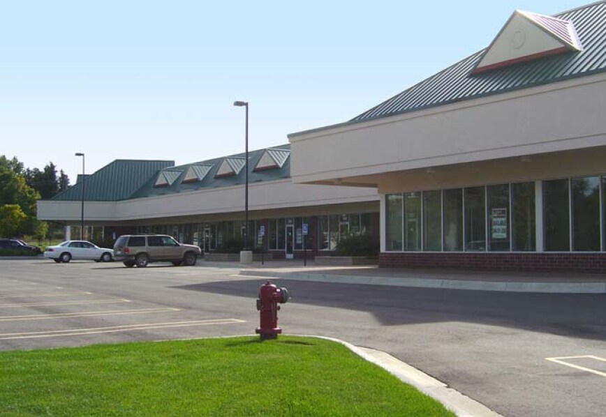 2340-2394 Genoa Business Park Dr, Brighton, MI à louer Photo du bâtiment- Image 1 de 6