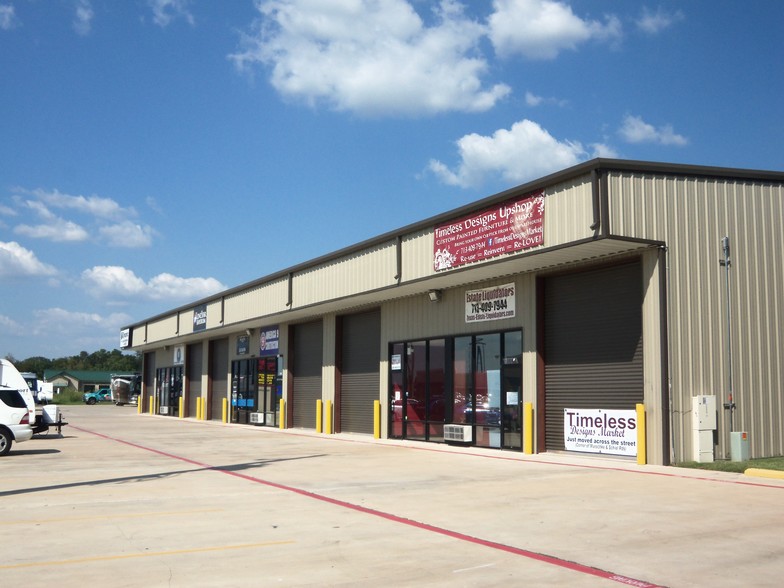 16326 Mueschke Rd, Cypress, TX for lease - Building Photo - Image 2 of 11