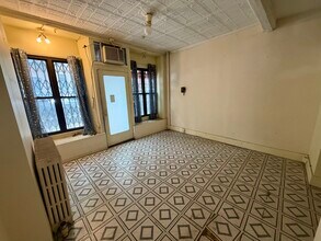 669 President St, Brooklyn, NY for lease Interior Photo- Image 1 of 5