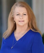 Bernadette Navarre