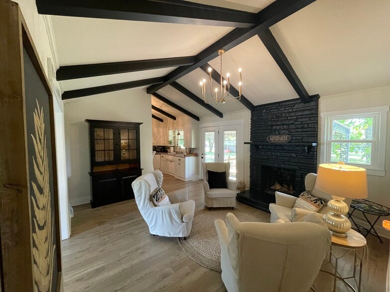 Portfolio of 2 Commercial Assets portfolio of 2 properties for sale on LoopNet.ca - Building Photo - Image 2 of 90