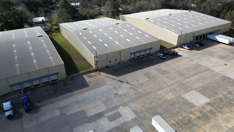 3011 Clark Ave, Albany, GA à louer - Photo du bâtiment - Image 3 de 7