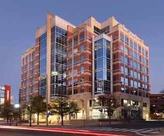 Plus de détails pour 4501 N Fairfax Dr, Arlington, VA - Bureau à louer