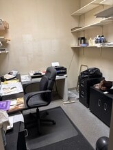 321-395 E Dundee Rd, Wheeling, IL for lease Building Photo- Image 2 of 5