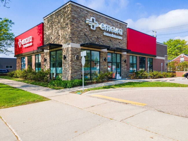 More details for 20559 Mack Ave, Grosse Pointe Woods, MI - Health Care for Sale