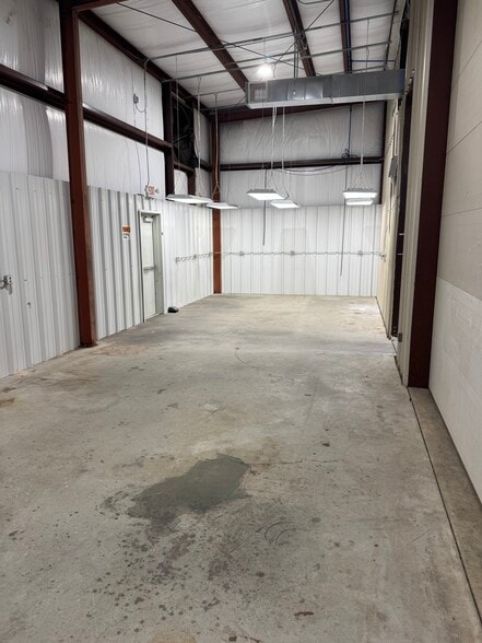 1314 State Docks Road portfolio of 2 properties for sale on LoopNet.ca - Building Photo - Image 2 of 78