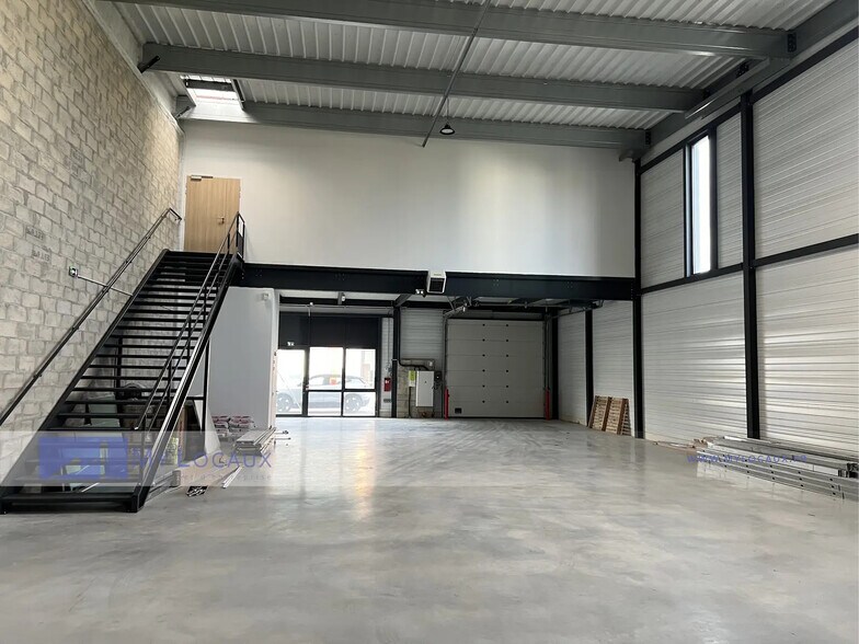 27 Avenue Du Gros Chene, Éragny à louer - Photo intérieure - Image 2 de 5