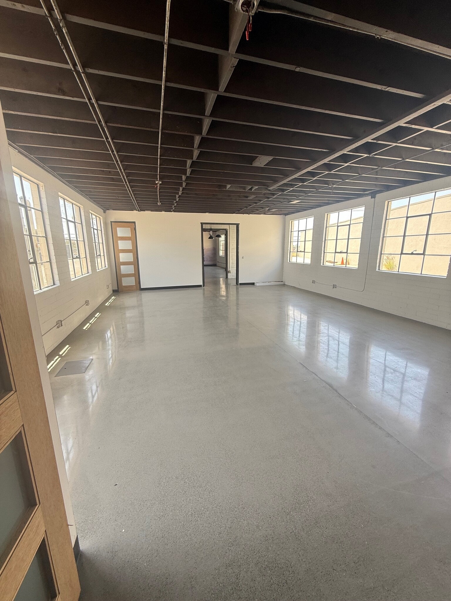 8110 Commercial St, La Mesa, CA for lease Interior Photo- Image 1 of 4