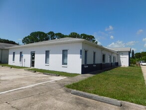 5060 Industry Dr, Melbourne, FL for sale Building Photo- Image 1 of 46