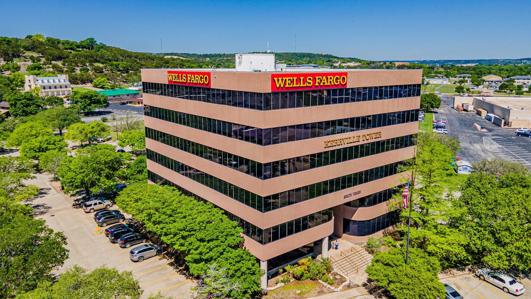 222 S Sidney Baker St, Kerrville, TX for sale Building Photo- Image 1 of 2