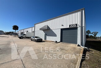 1200 Charles St, Longwood, FL à louer Photo intérieure- Image 1 de 4