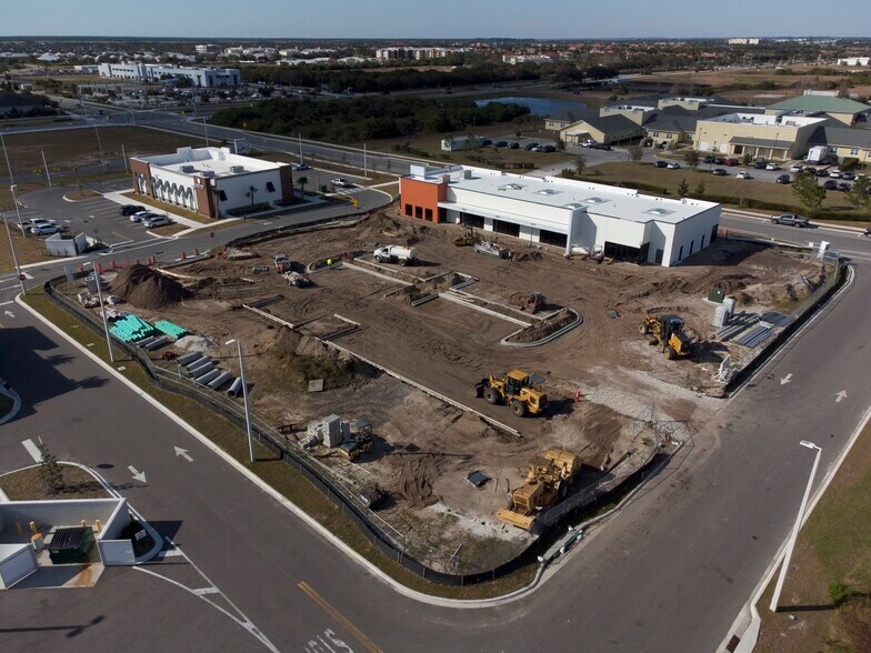 8795 Ivanhoe Drive, Melbourne, FL à louer - Photo du bâtiment - Image 2 de 3