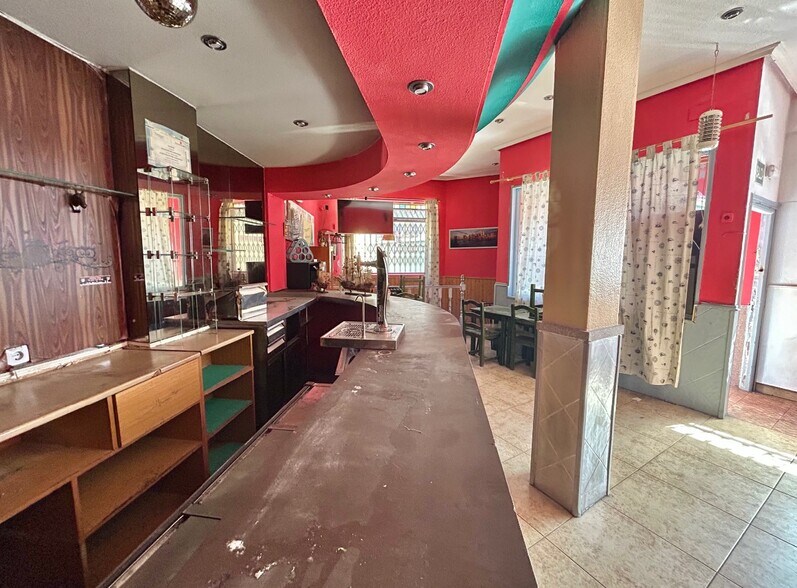 Plaza Bolos, 1, El Escorial, Madrid for sale - Interior Photo - Image 2 of 2