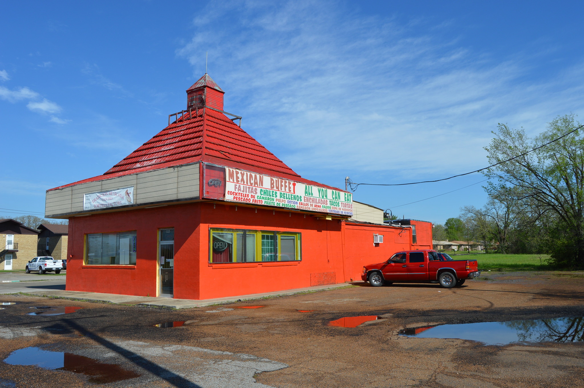 325 Industrial Dr W, Sulphur Springs, TX for sale Primary Photo- Image 1 of 1