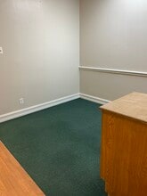 409 N Loop 336 W, Conroe, TX for lease Building Photo- Image 2 of 9