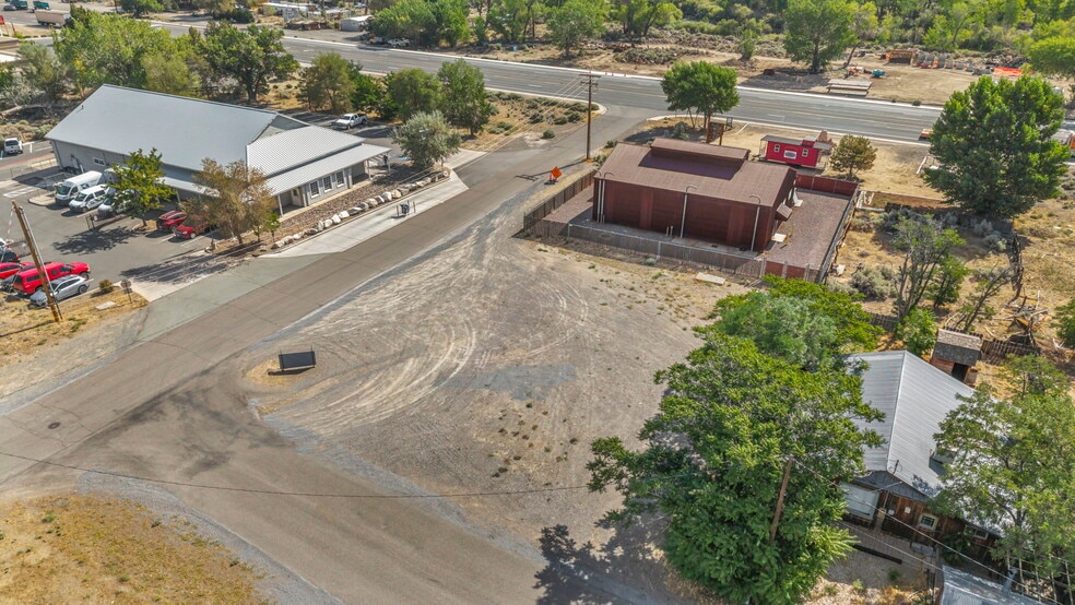350 & 390 Ziller way, Dayton, NV for sale - Building Photo - Image 2 of 8