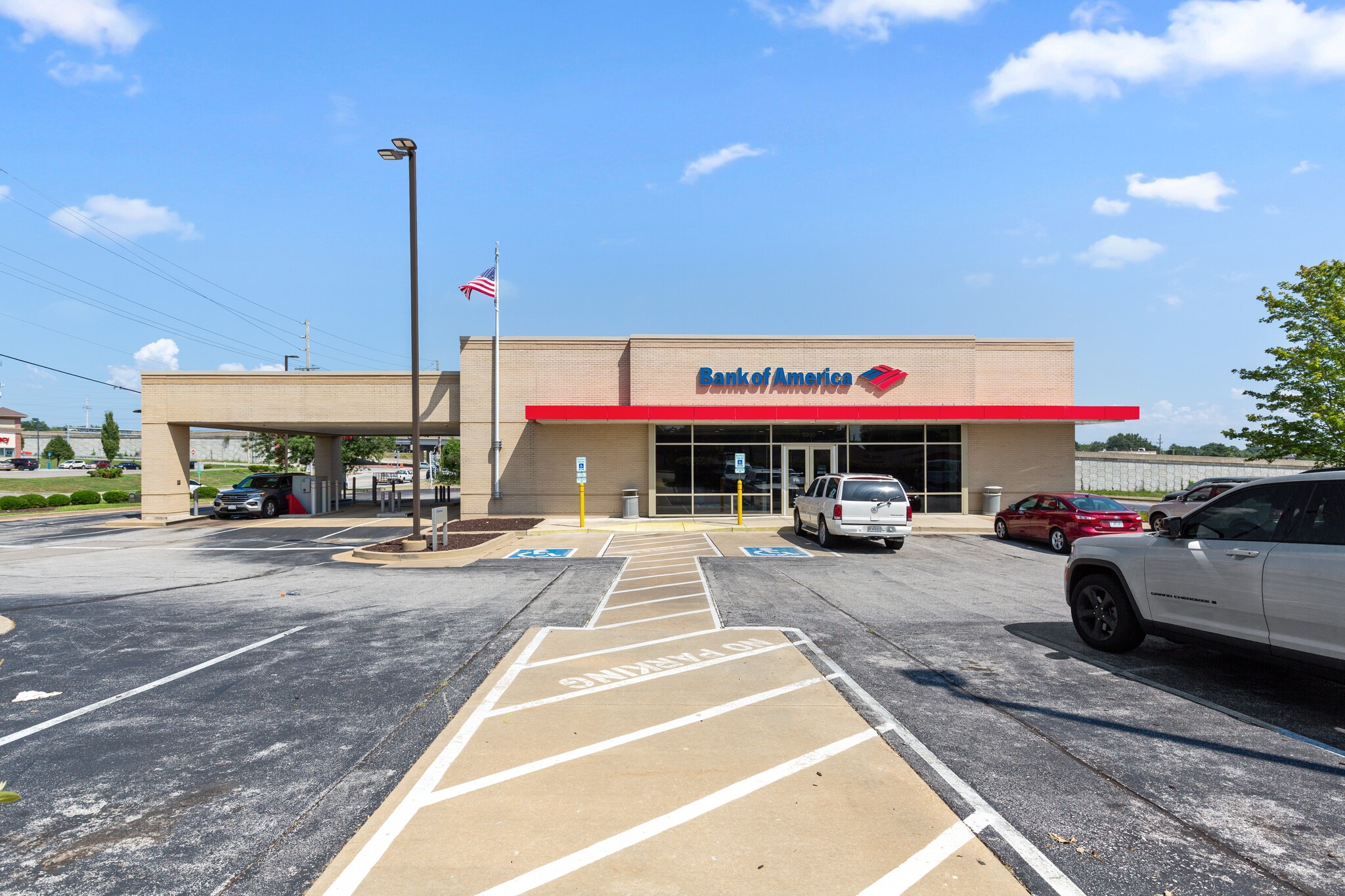 6950 Parker Rd, Florissant, MO for sale Building Photo- Image 1 of 6