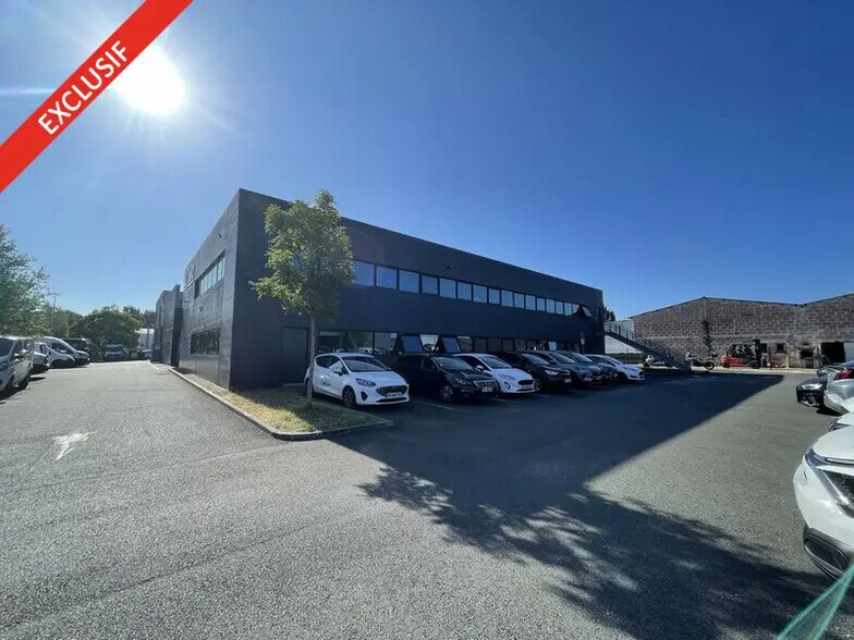 Flex in Blanquefort for sale - Building Photo - Image 2 of 14