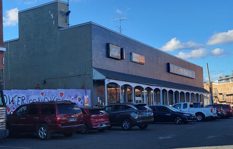 18 Isaacs St, Norwalk, CT à vendre - Photo du bâtiment - Image 2 de 2