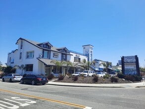 4911 Warner Ave, Huntington Beach, CA for lease Building Photo- Image 1 of 15