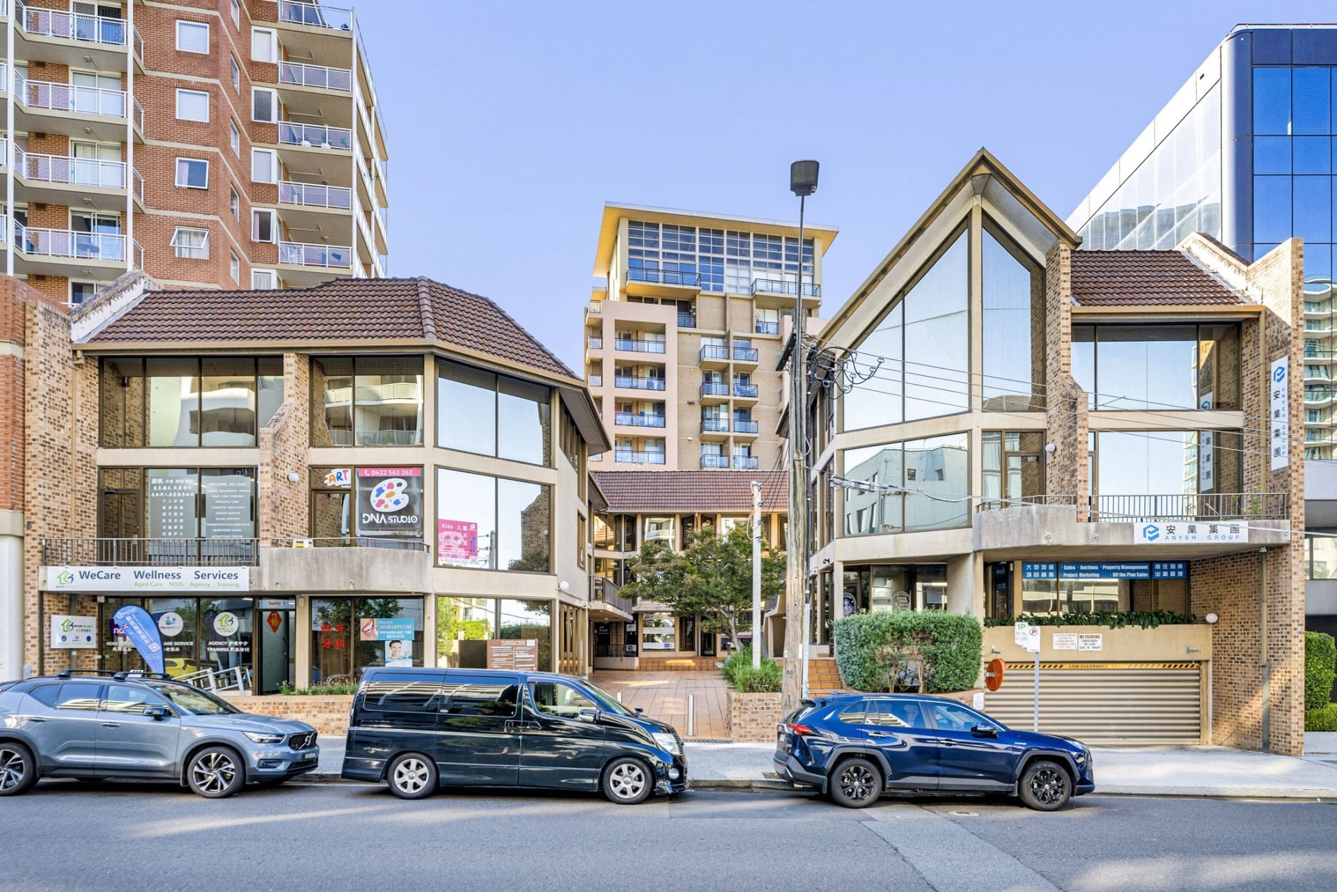 10-12 Woodville St, Hurstville for sale Primary Photo- Image 1 of 2