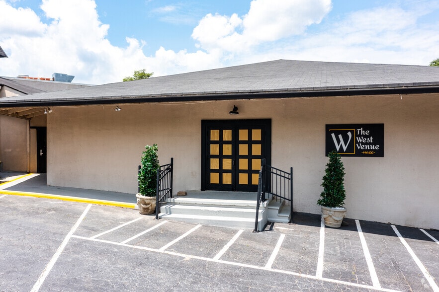 1710 Defoor Ave NW, Atlanta, GA for lease - Building Photo - Image 3 of 12