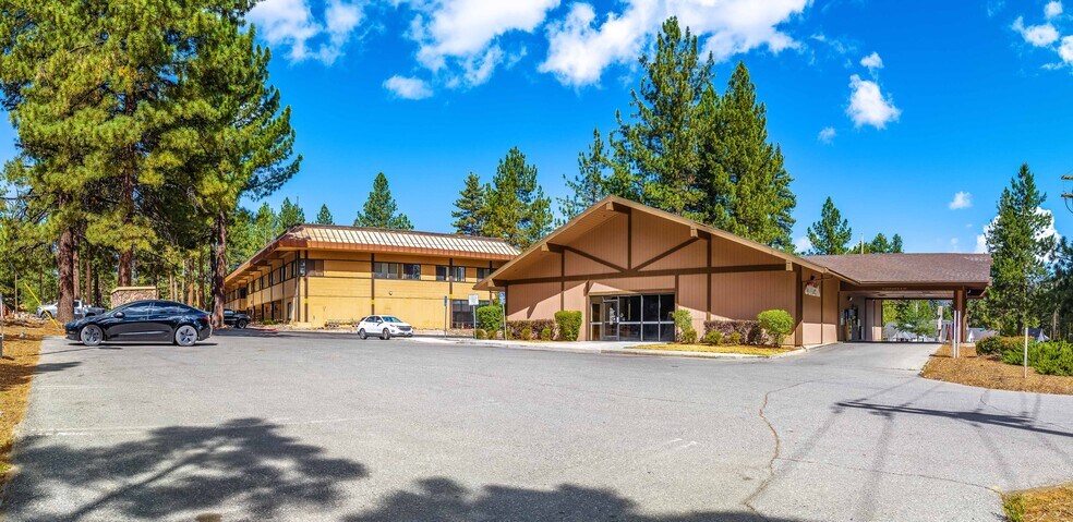 41969 Big Bear Blvd, Big Bear Lake, CA à louer - Photo du bâtiment - Image 3 de 5