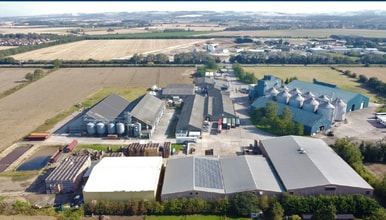 York, York for lease Building Photo- Image 1 of 1