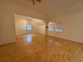 10052-10078 Alta Sierra Dr, Grass Valley, CA à louer Photo intérieure- Image 2 de 5