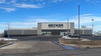 Plus de détails pour 1852 County Road D E, Maplewood, MN - Commerce de détail à louer