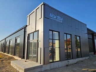 Plus de détails pour 645 Sandpiper Trl, Cottage Grove, WI - Industriel à vendre