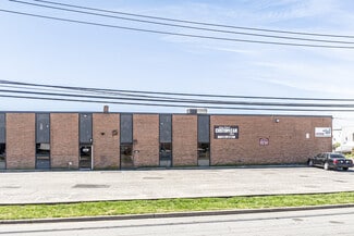 Plus de détails pour 194-204 N Fehr Way, Bay Shore, NY - Industriel à louer