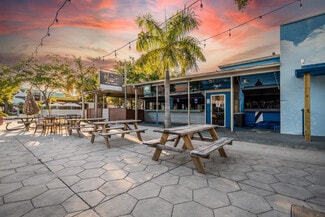 Plus de détails pour 2451 Central Ave, Saint Petersburg, FL - Commerce de détail à vendre