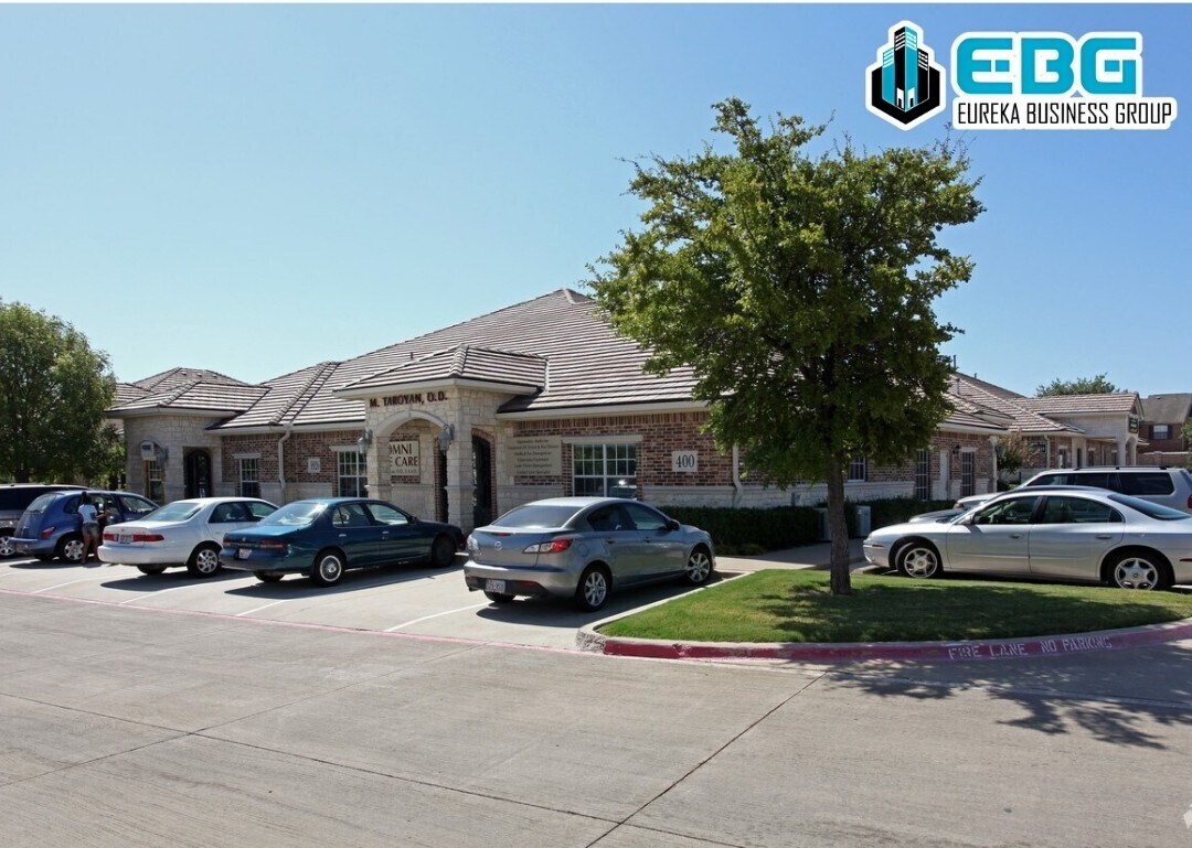 5926 W Parker Rd, Plano, TX à louer Photo du bâtiment- Image 1 de 6