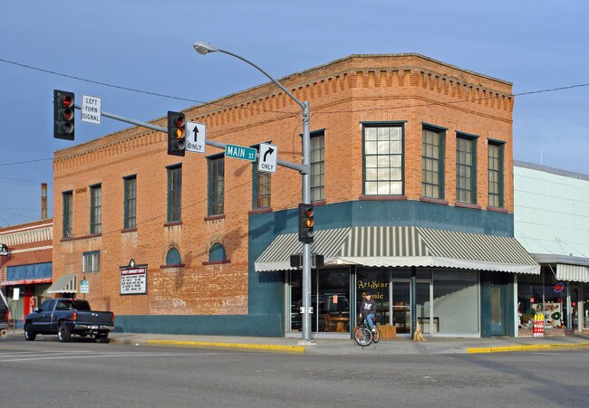 More details for 102 E Main St, Emmett, ID - Retail for Sale