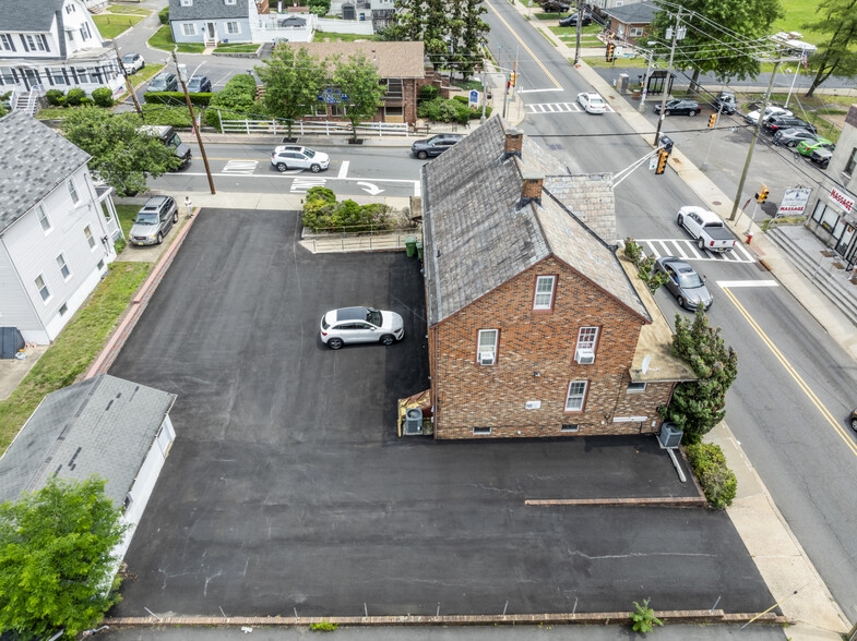 1 Main St, Sayreville, NJ for lease - Building Photo - Image 2 of 19