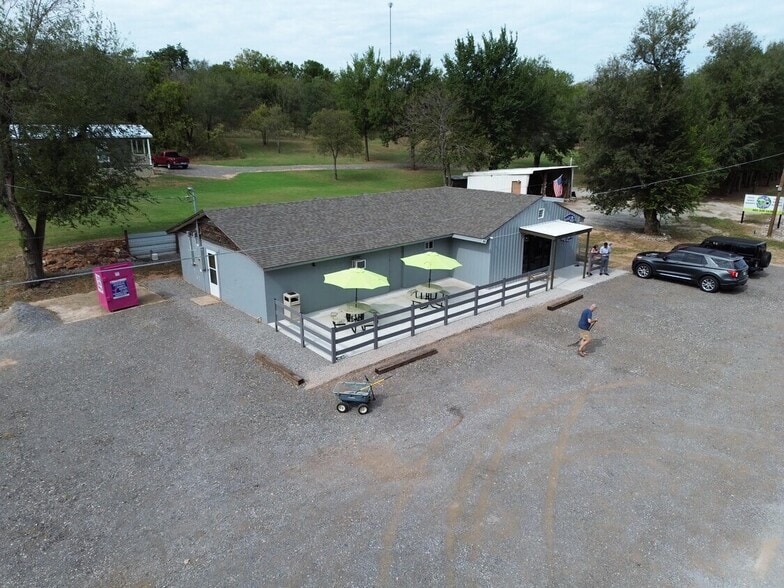 912-921 N Rush Ave, Rush Springs, OK à vendre - Photo principale - Image 2 de 3