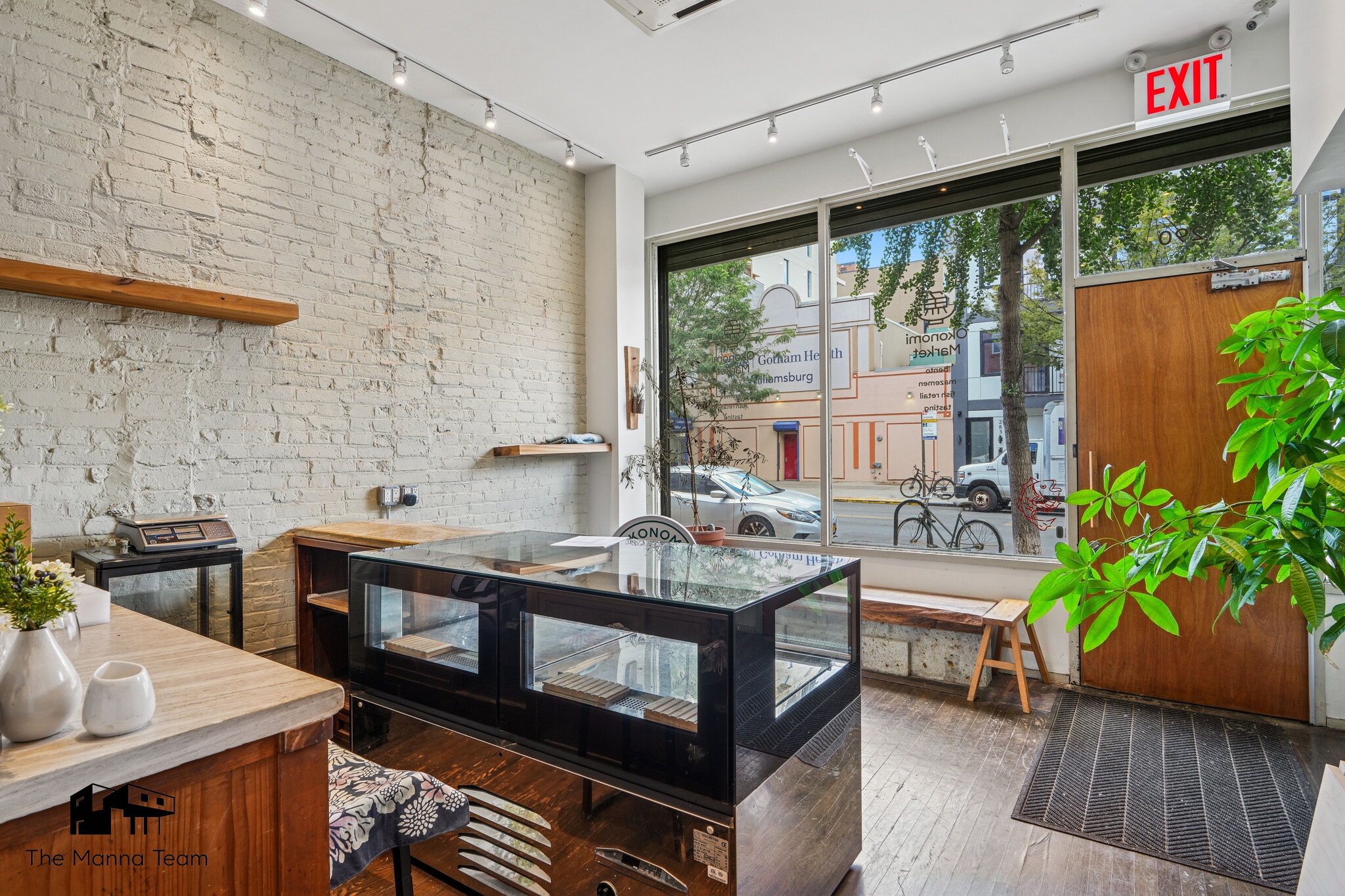 290 Graham Ave, Brooklyn, NY for lease Primary Photo- Image 1 of 19