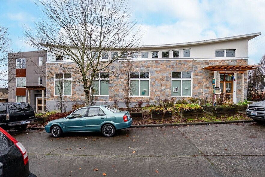 1322 S Bayview St, Seattle, WA à vendre - Photo du bâtiment - Image 3 de 17
