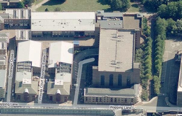 Wapping Ln, Londres à louer - Photo du bâtiment - Image 2 de 3