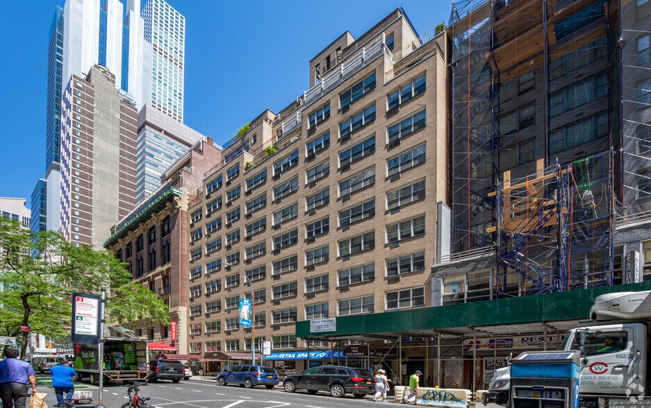 141 E 55th St, New York, NY à vendre - Photo principale - Image 1 de 1