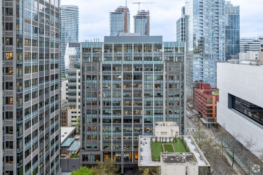 818 Stewart St, Seattle, WA for lease - Building Photo - Image 1 of 6