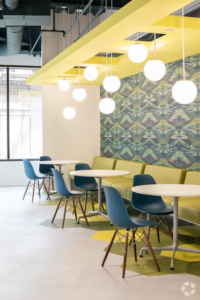 7 Saint Paul St, Baltimore, MD à louer - Photo intérieure - Image 2 de 19