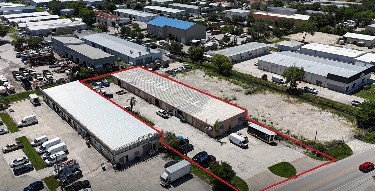 5974 Taylor Rd, Naples, FL for lease Building Photo- Image 1 of 3